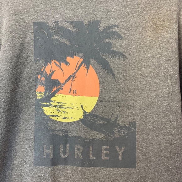 Hurley Graphic Sweatshirt – Surf / Skate Vibe (M) **Read Description - Picture 4 of 9